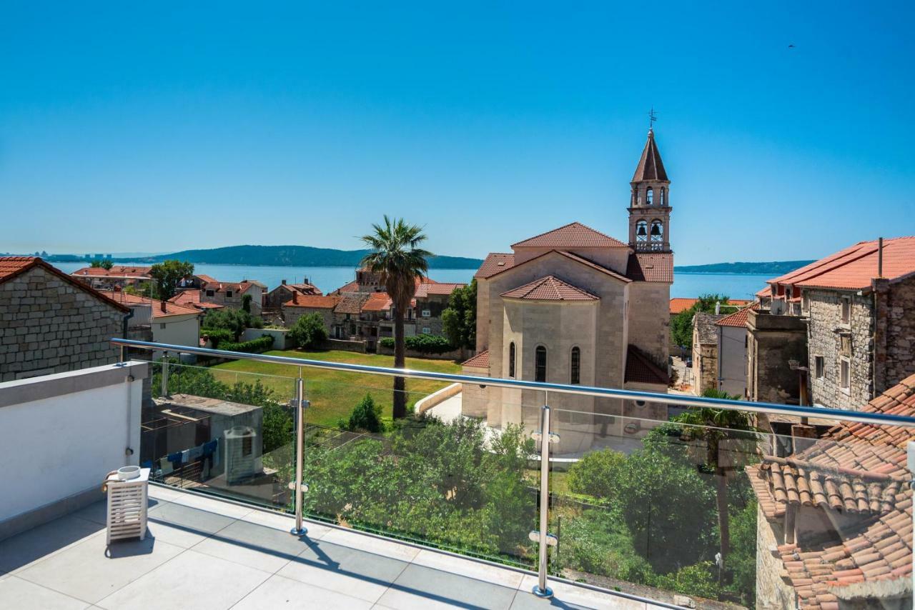 Apartments Villa Castello Kastela Exterior photo